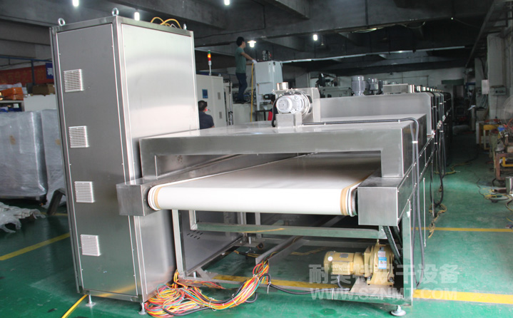 粉狀調(diào)味料食品行業(yè)隧道式烘干爐